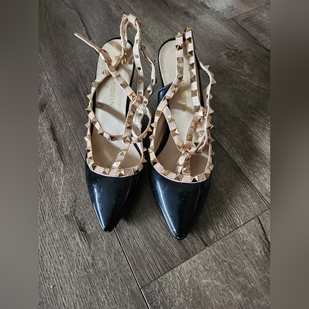 High Heel Women Shoe size 36 (size 5.5 USA) Black Color